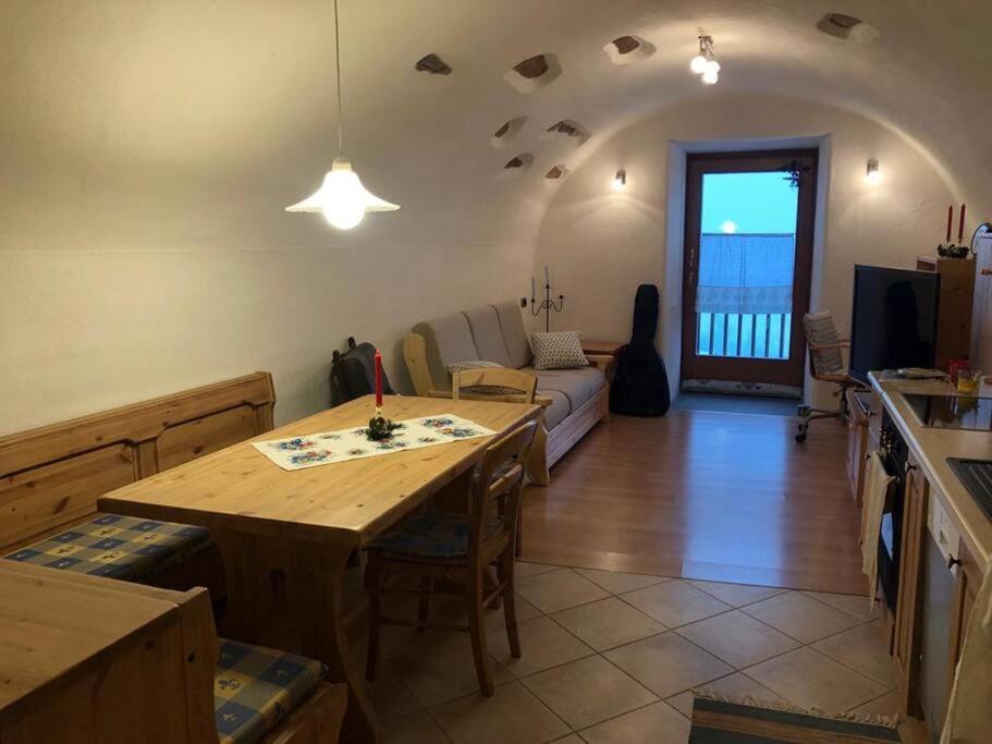 Casa Diaf Appartamento Incantevole Carano Ville Di Fiemme Exterior foto